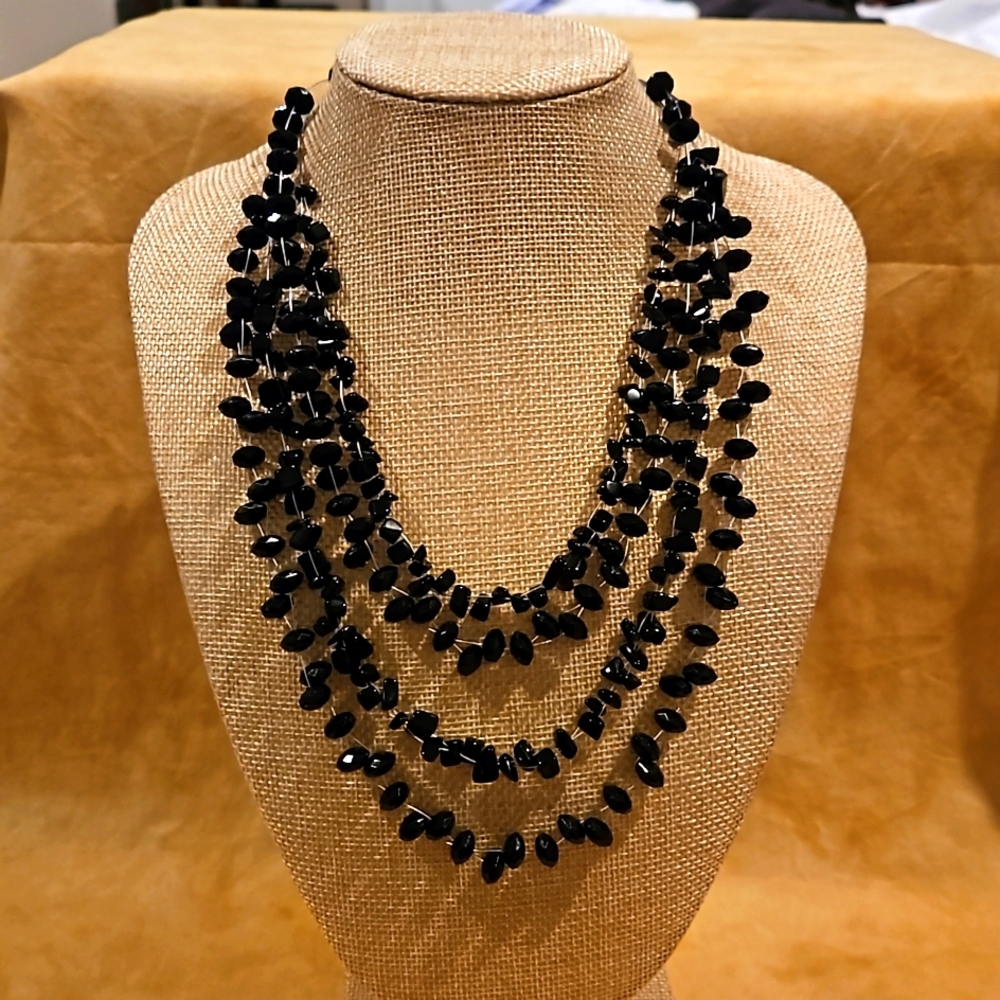 ✨️Y2K✨️Charming Charlie Black Beaded Multi-Strand Layered Statement Necklace